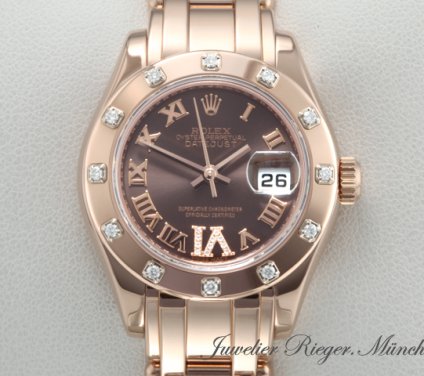 Uhransicht von vorne, hauptsächlich das Zifferblatt und die Lünette sichtbar. Rolex Pearlmaster 29 Rosegold 750 80315 2018 Diamanten Automatik Lady Gold