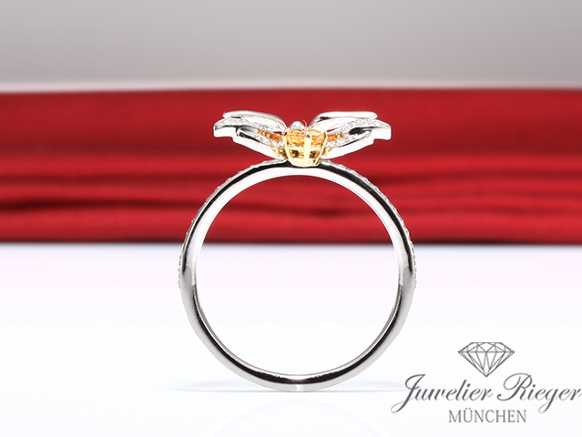 Bild 4 der Galerie: Tiffany & Co. Ring Paper Flower Firefly Spessartine Platin 950 Diamanten Gr. 52