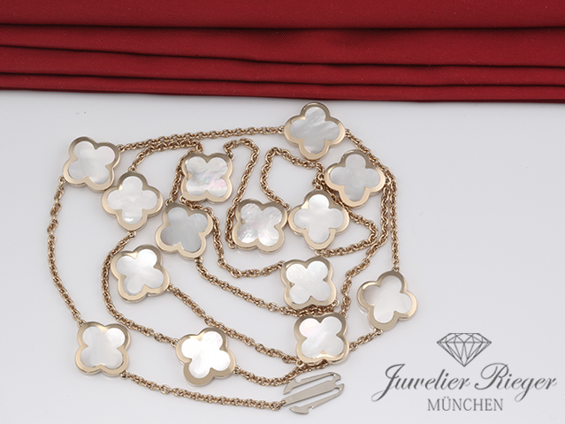 Bild 4 der Galerie: Van Cleef & Arpels Collier Pure Alhambra Gelbgold 750 Perlmutt 2016 Gold