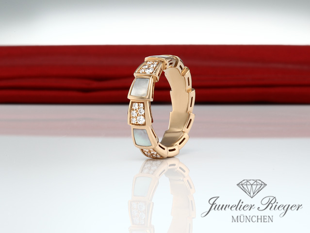 Bild 3 der Galerie: Bulgari Ring Serpenti Viper Rosegold 750 Gr 53 2020 Perlmutt Diamanten Gold