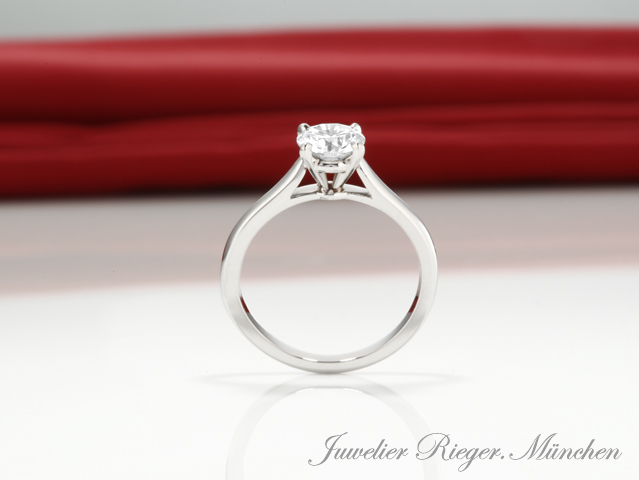 Bild 4 der Galerie: Cartier Solitär Ring 1895 Platin 950 Diamant 0,83 ct. Gr. 52 Alter 2020 Brillant