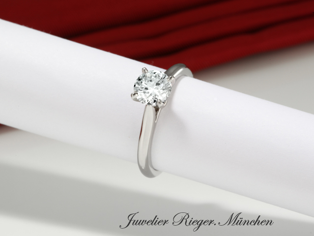 Bild 2 der Galerie: Cartier Solitär Ring 1895 Platin 950 Diamant 0,83 ct. Gr. 52 Alter 2020 Brillant