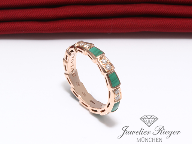 Bild 1 der Galerie: Bulgari Ring Serpenti Viper Rosegold 750 Gr 52 Malachit Diamanten Gold