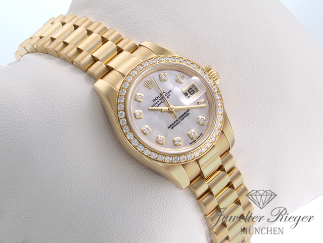 Bild 3 der Galerie: Rolex Lady Datejust 179138 2014 Gelbgold 750 Perlmutt Diamanten Automatik Gold