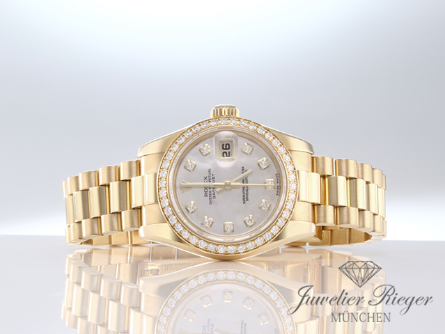 Bild 4 der Galerie: Rolex Lady Datejust 179138 2014 Gelbgold 750 Perlmutt Diamanten Automatik Gold