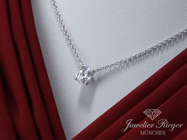 Bild 3 der Galerie: Hollfelder Collier Diva Solitär Weissgold 750 Diamant 1,00 ct. 2021 Kette Gold