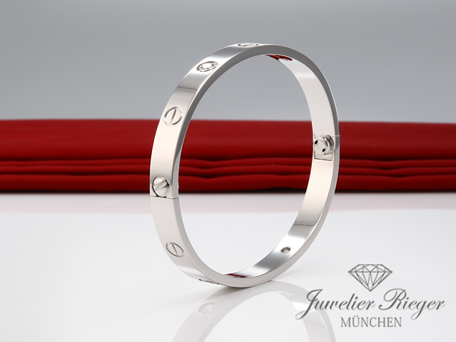 Bild 4 der Galerie: Cartier Armreif Love Weissgold 750 Größe 18 4 Diamanten 2012 Gold Damen Armband