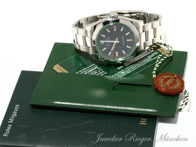 Bild 7 der Galerie: Rolex Milgauss 116400GV 2009 LC100 Edelstahl Automatik Stahl Grün Green
