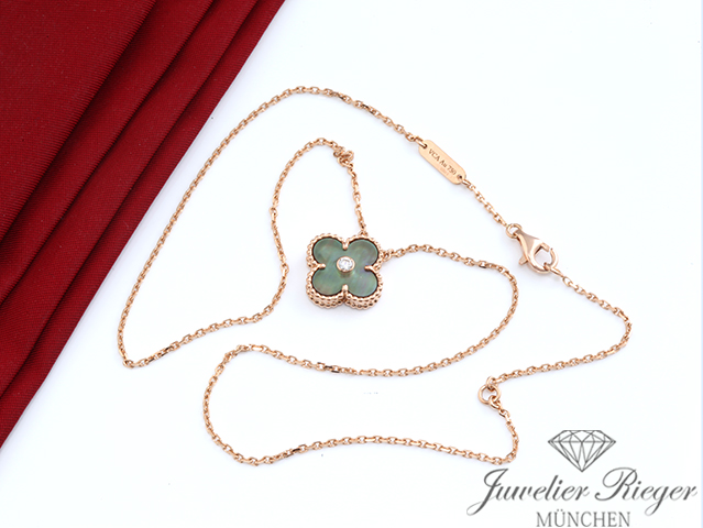 Bild 3 der Galerie: Van Cleef & Arpels Collier Vintage Alhambra Rosegold 750 Holiday Edition 2014
