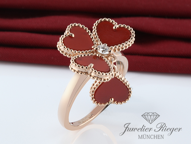 Bild 2 der Galerie: Van Cleef & Arpels Ring Sweet Hearts Rosegold 750 Karneol Gr. 52 VCARN5P600