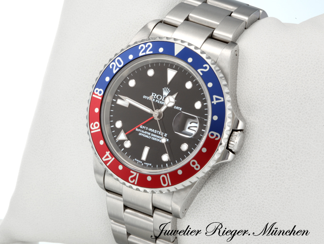 Bild 2 der Galerie: Rolex GMT Master II Stahl 16710 2002 Pepsi Automatik Edelstahl Herrenuhr