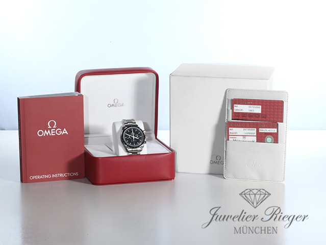 Bild 7 der Galerie: Omega Speedmaster Professional Moonwatch 2013 Chronograph 3573.50.00 Edelstahl