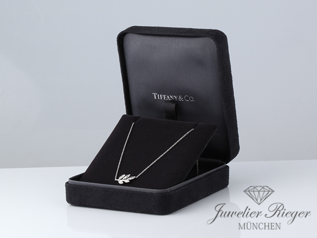 Bild 6 der Galerie: Tiffany & Co. Collier Victoria Vine Platin 950 Diamanten 0,31 ct. Platinum