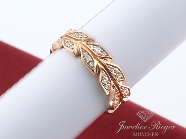 Bild 1 der Galerie: Tiffany & Co.  Ring Victoria Vine Roségold 750 Diamanten 0,38 ct. Gr. 52 Gold