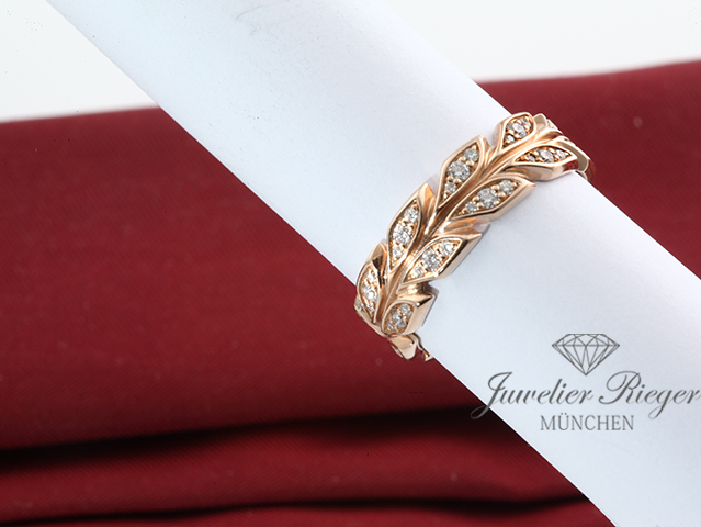 Bild 2 der Galerie: Tiffany & Co.  Ring Victoria Vine Roségold 750 Diamanten 0,38 ct. Gr. 52 Gold