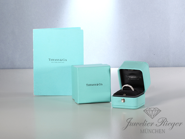 Bild 6 der Galerie: Tiffany & Co. Ring Etoile three-row Platin 950 Gr. 52,5 Diamanten 1,62 ct. 2022