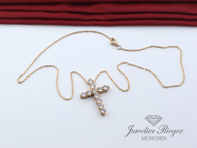 Bild 3 der Galerie: Collier Gelbgold 750 Kreuz Anhänger Diamanten 3,36 ct. Brillanten Ungetragen