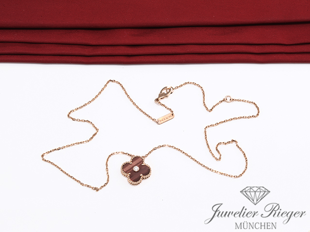 Bild 2 der Galerie: Van Cleef & Arpels Collier Vintage Alhambra Rosegold 750 Holiday Edition 2017