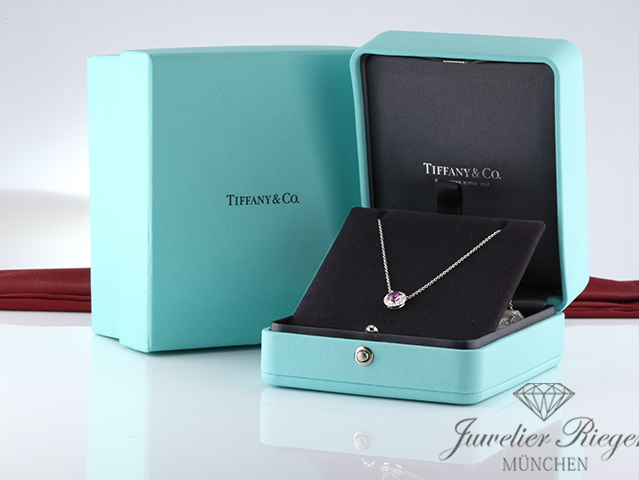 Bild 6 der Galerie: Tiffany & Co. Soleste Collier Platin 950 rosa Saphir Diamanten Solitär Kette