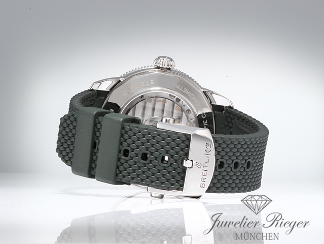 Bild 6 der Galerie: Breitling Superocean Heritage B31 Automatic 42 AB3111 2025 Automatik Edelstahl