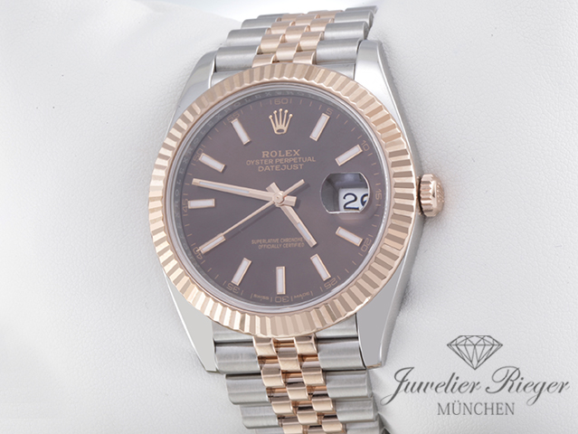 Bild 2 der Galerie: Rolex Datejust 41 126331 2017 Edelstahl Rosegold 750 Rolex-Service 2026 Automatik