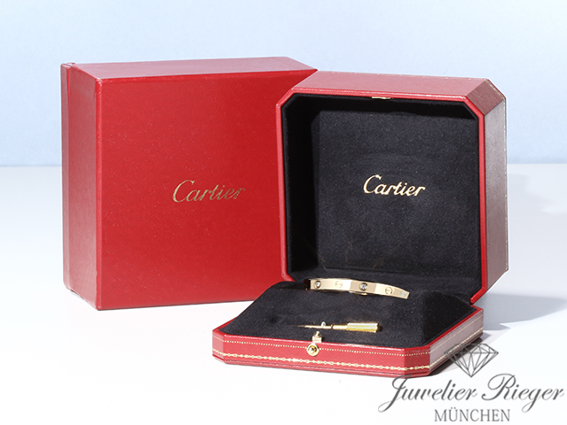 Bild 4 der Galerie: Cartier Armreif Love Gelbgold 750 Größe 16 4 Diamanten Gold Armband