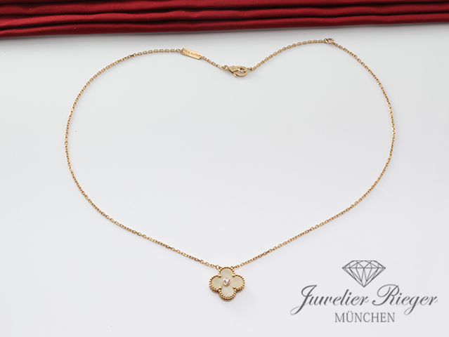 Bild 4 der Galerie: Van Cleef & Arpels Collier Vintage Alhambra Gelbgold 750 Holiday Edition 2018