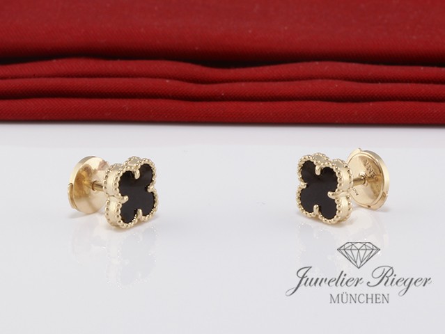 Bild 2 der Galerie: Van Cleef & Arpels Ohrstecker Sweet Alhambra Gelbgold 750 Onyx VCARA44900